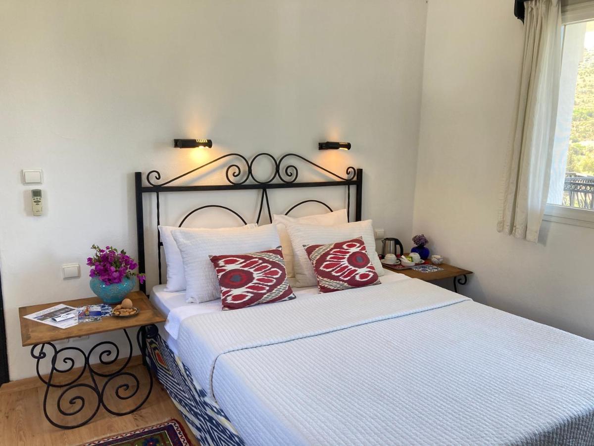 Hotel Villa Tokur ดัตชา ภายนอก รูปภาพ